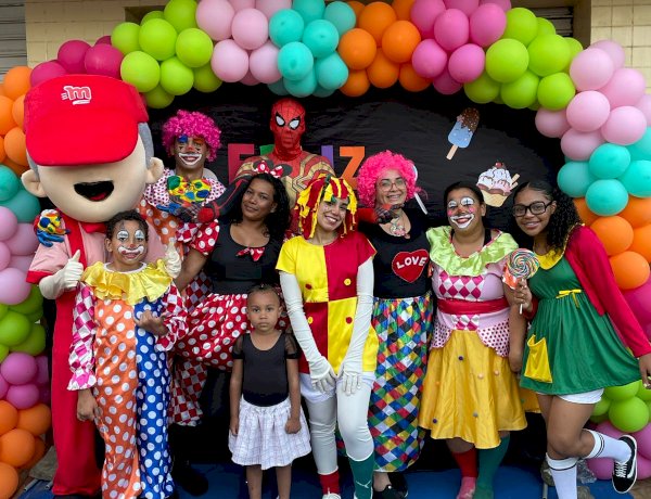 Supermercado Smart realiza grande ação em Arataca (BA) em comemoração ao Dia das Crianças